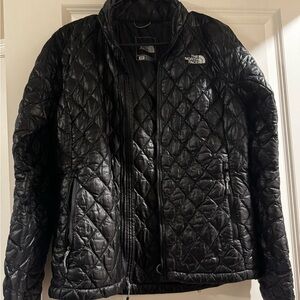 The North Face Jacket very good condition.